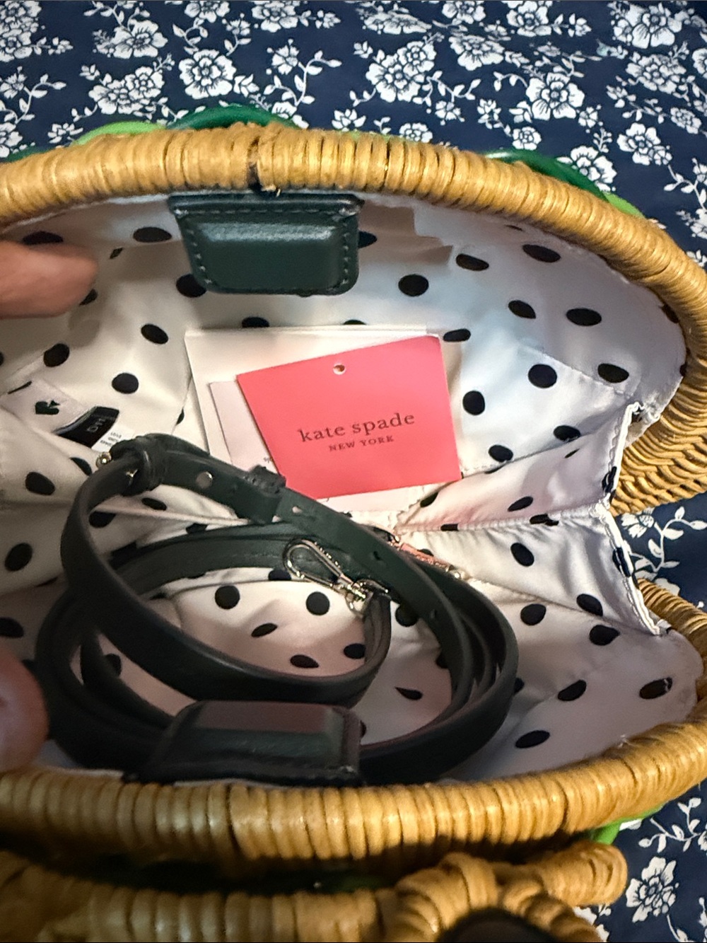 kate spade Wicker Frog Shoulder Bag in Green, White, Tan - Picture 4 of 4